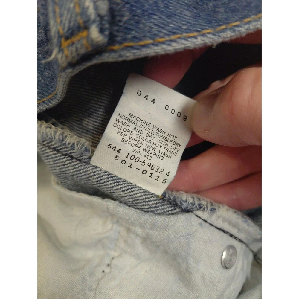 Levi’s 501 Men’s 36X30 501  (501-0115) Button Fly Dark Wash Red Tag Small E